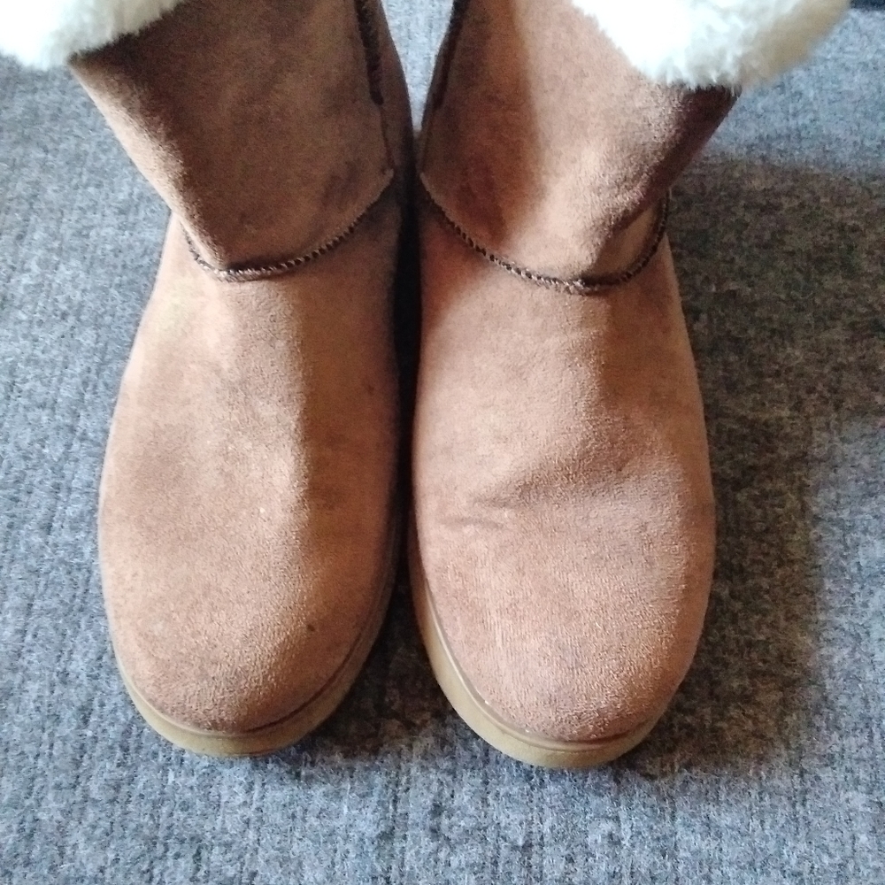 Skechers Sherpa women's booties